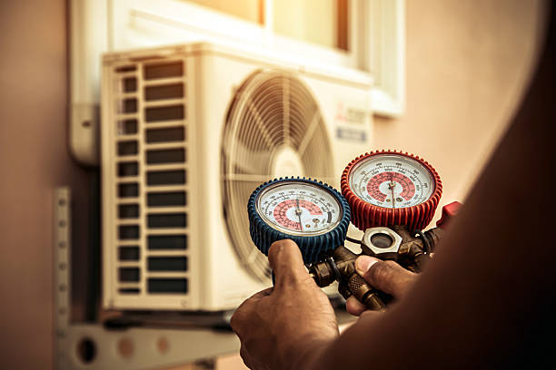 Professional Hvac technician working in Horse Shoe, NC